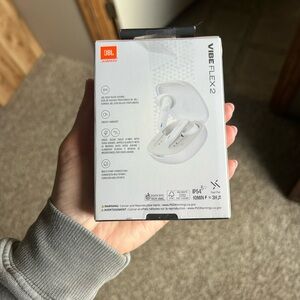 JBL Vibe Flex 2 Earbuds with White Charging Case